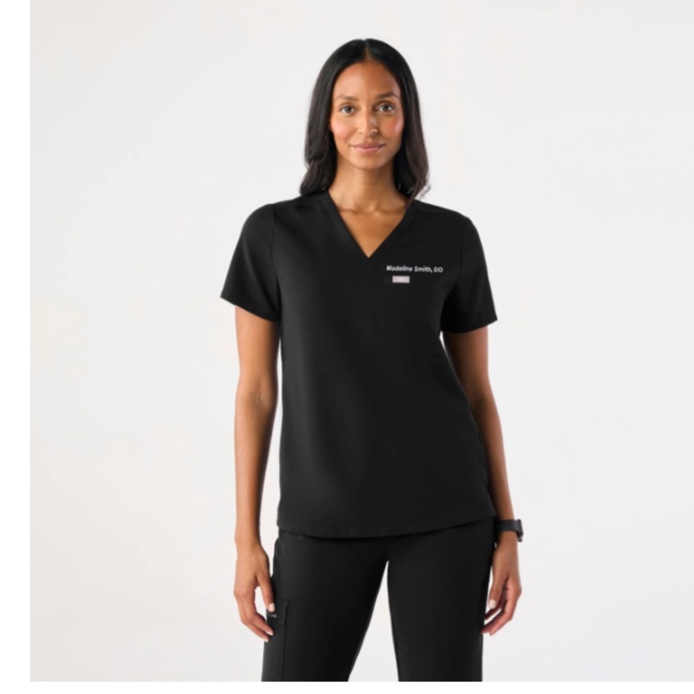 Black Figs Scrub Set